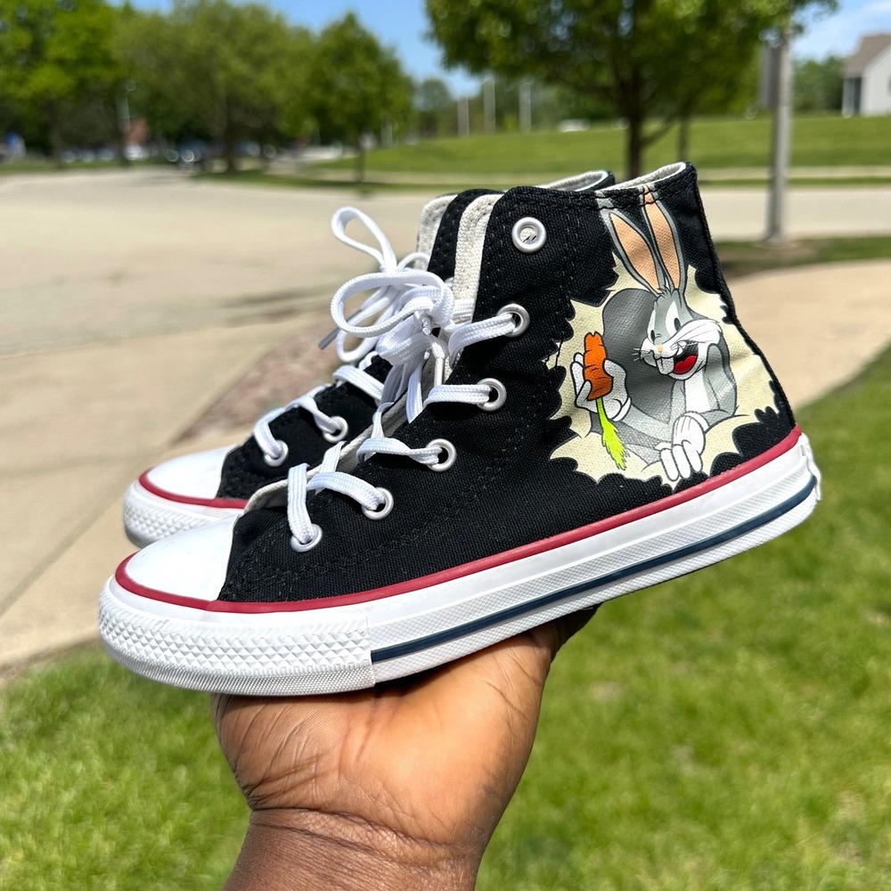 Converse Chuck Taylor Bugs Bunny 80th Anniversary High Top Sneakers Kids Size 1 - Picture 11 of 13